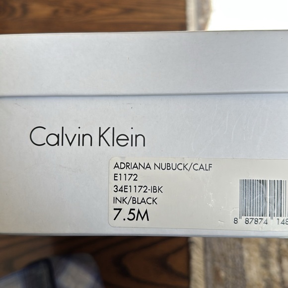 Calvin Klein purple high heeled boots - Picture 6 of 6